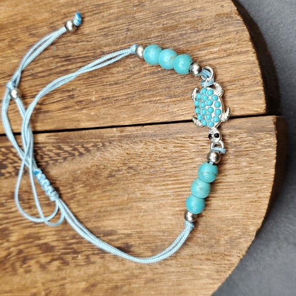 B1938 - Picture 1 of 2